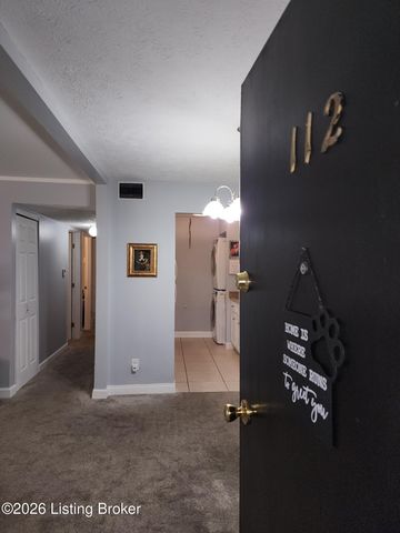 3505 Lodge Ln 112, Louisville, KY 40218