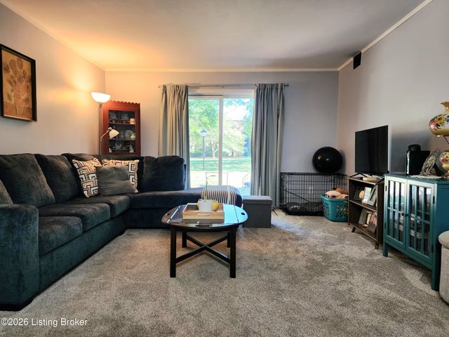 3505 Lodge Ln 112, Louisville, KY 40218