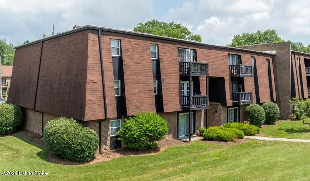 3505 Lodge Ln 112, Louisville, KY 40218
