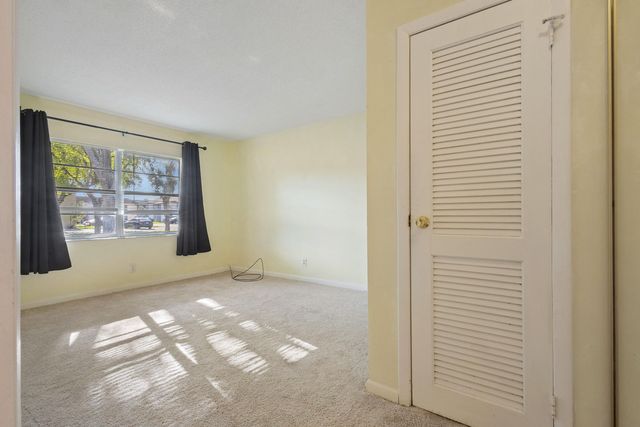 480 N Laurel Drive 1a, Margate, FL 33063