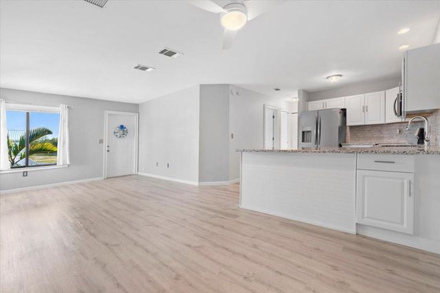 5520 KENWOOD DRIVE, North Port, FL 34287