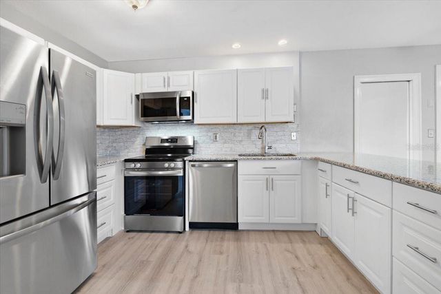 5520 KENWOOD DRIVE, North Port, FL 34287