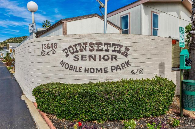 14089 Pomegranate Ave 214, Poway, CA 92064