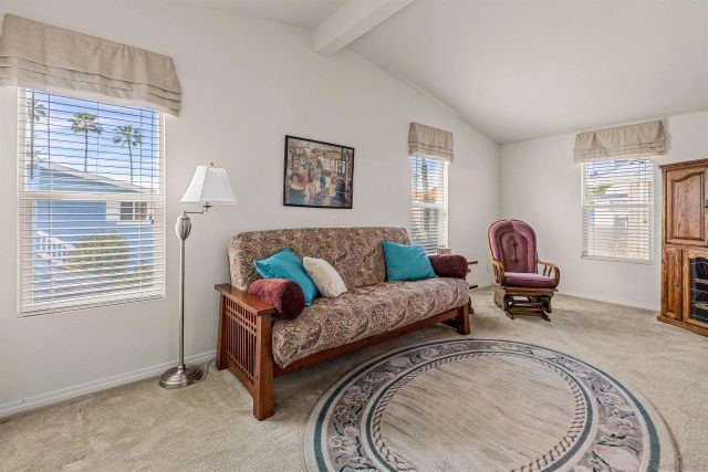 14089 Pomegranate Ave 214, Poway, CA 92064