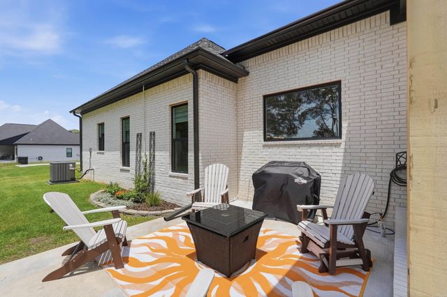 41 Lowell Lane, Greenbrier, AR 72058