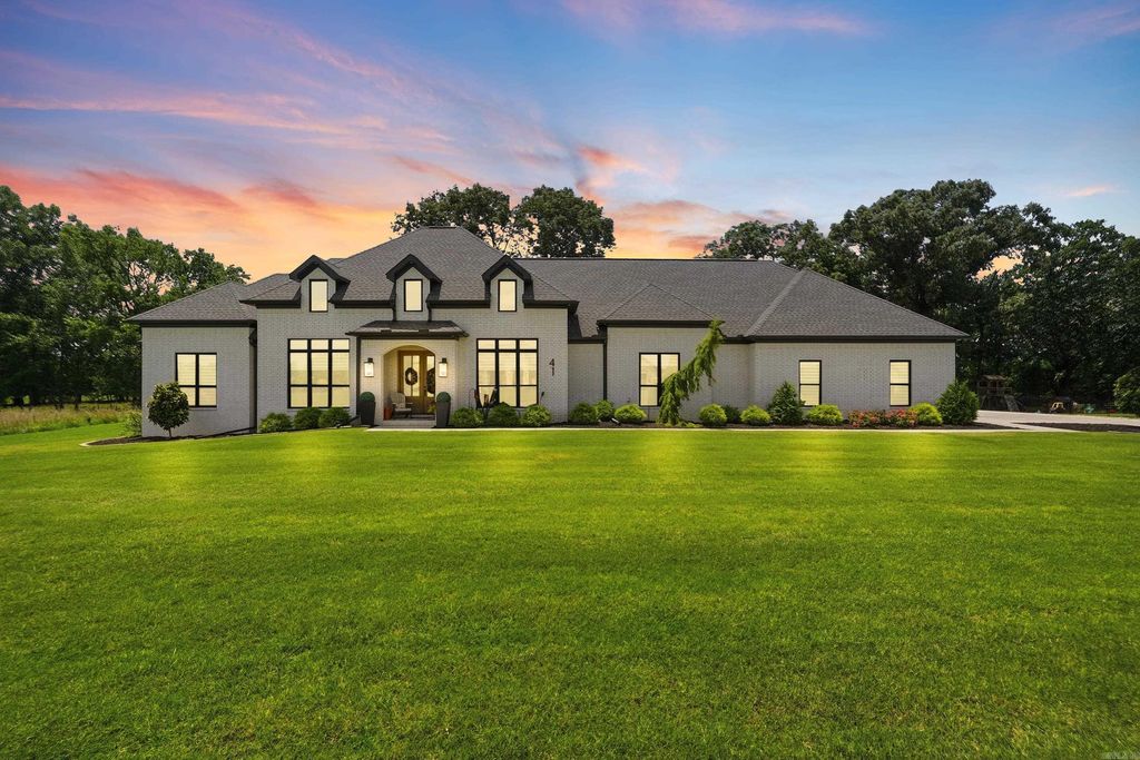 41 Lowell Lane, Greenbrier, AR 72058