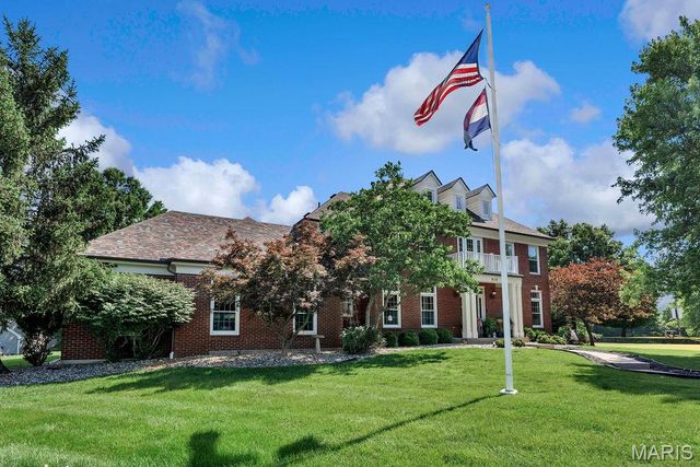 414 Bluff Meadow Court, Ellisville, MO 63021