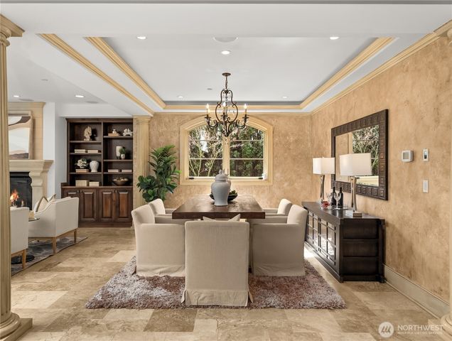 1444 Evergreen Point Rd, Medina, WA 98039