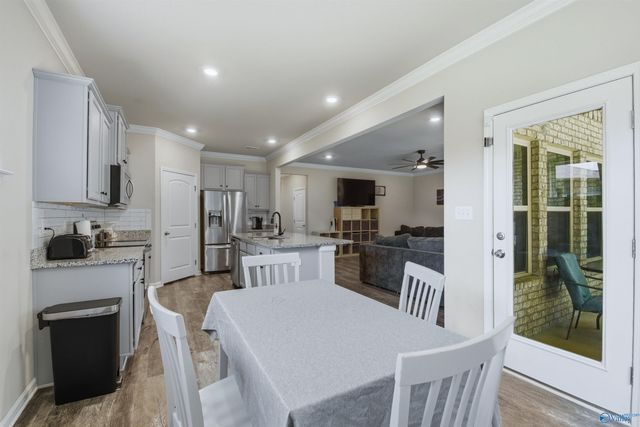 107 Rosyside Ci W Rosyside Circle, Harvest, AL 35749