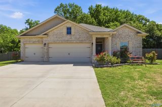 107 Rosyside Ci W Rosyside Circle, Harvest, AL 35749
