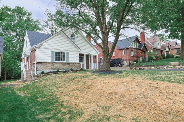5829 Pandora Avenue, Cincinnati, OH 45213