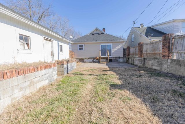 1611 Hollywood Avenue, Evansville, IN 47712