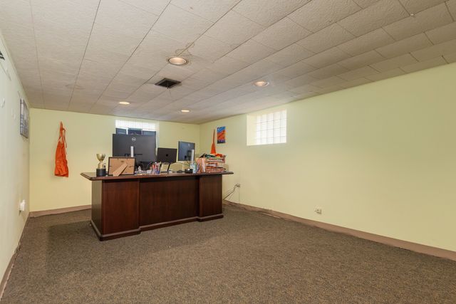 2230 N 75th Avenue, Elmwood Park, IL 60707