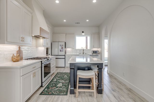 8140 Lavender Road, Springtown, TX 76082