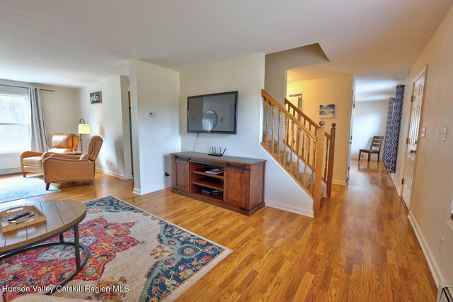 14 Durham Woods Road, Durham, NY 12422