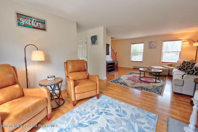 14 Durham Woods Road, Durham, NY 12422