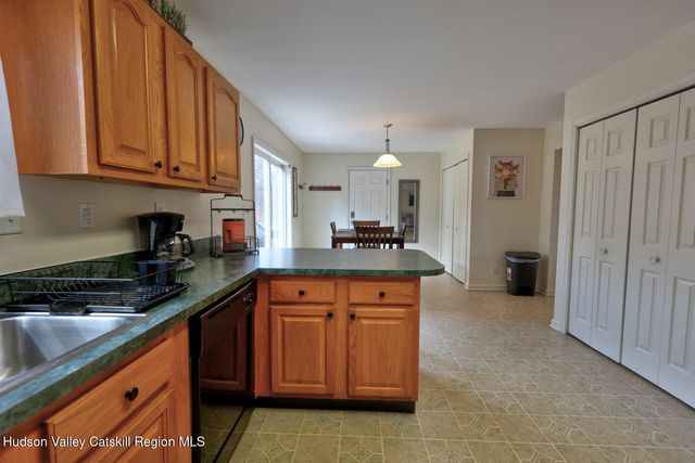 14 Durham Woods Road, Durham, NY 12422