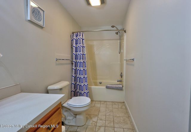 14 Durham Woods Road, Durham, NY 12422