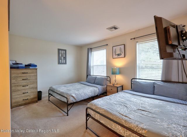 14 Durham Woods Road, Durham, NY 12422