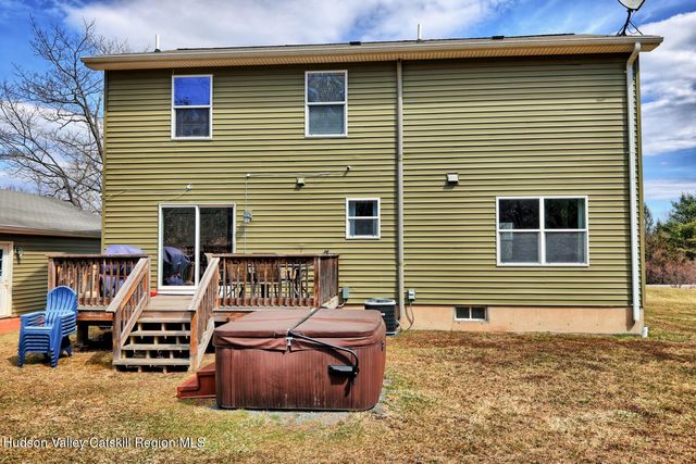 14 Durham Woods Road, Durham, NY 12422