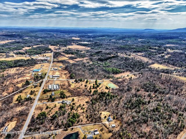 14 Durham Woods Road, Durham, NY 12422