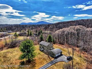 14 Durham Woods Road, Durham, NY 12422