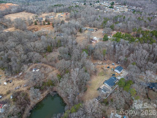 000 Peach Street, Mount Holly, NC 28120