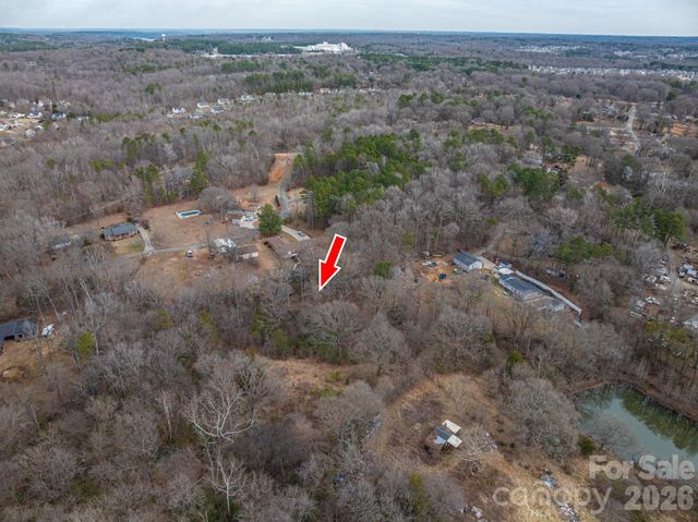 000 Peach Street, Mount Holly, NC 28120