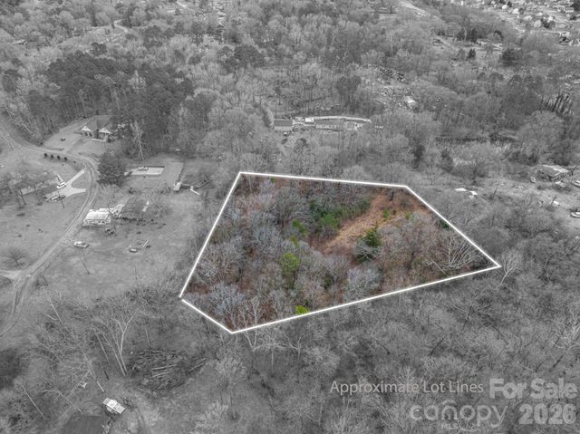 000 Peach Street, Mount Holly, NC 28120