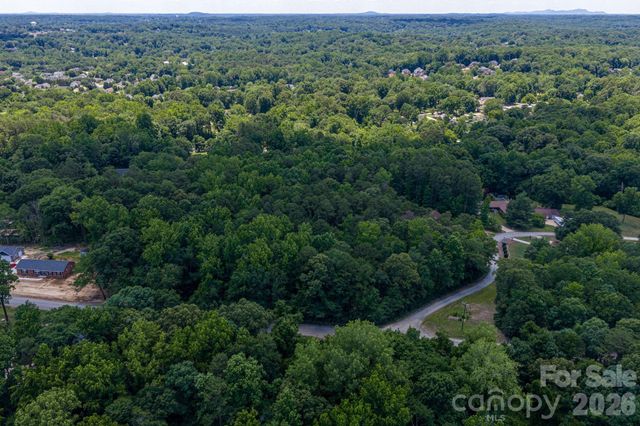 000 Peach Street, Mount Holly, NC 28120