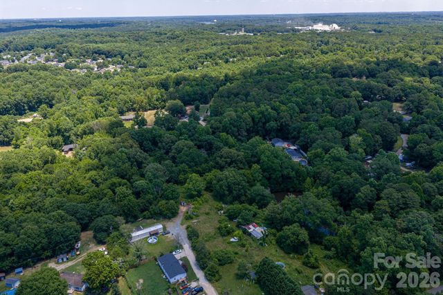 000 Peach Street, Mount Holly, NC 28120