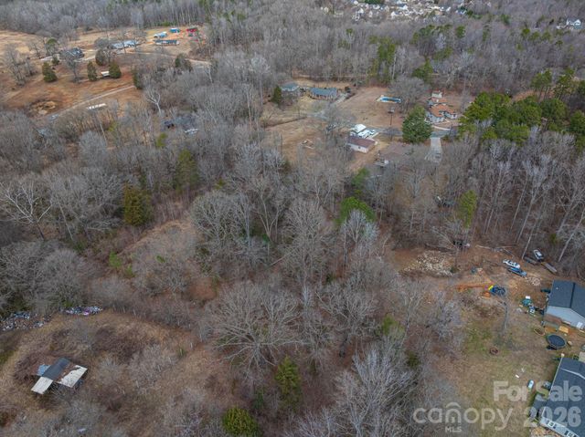 000 Peach Street, Mount Holly, NC 28120