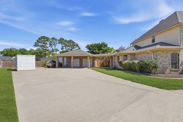 3113 Dow Circle, Deer Park, TX 77536