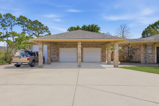 3113 Dow Circle, Deer Park, TX 77536