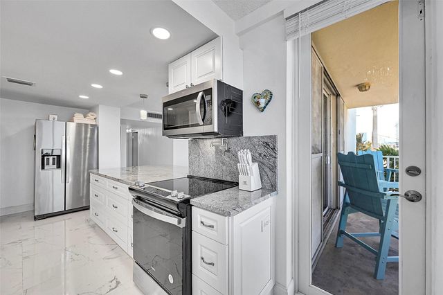 1401 S Ocean Drive 304, Hollywood, FL 33019