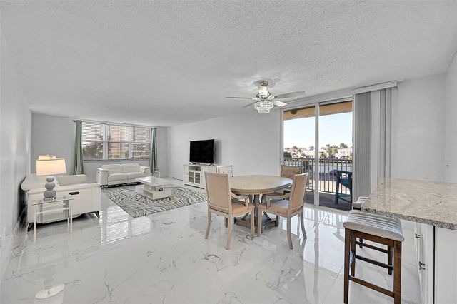 1401 S Ocean Drive 304, Hollywood, FL 33019