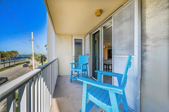 1401 S Ocean Drive 304, Hollywood, FL 33019