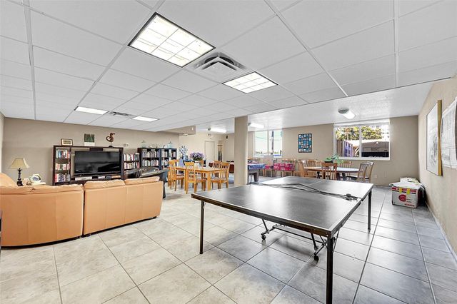 1401 S Ocean Drive 304, Hollywood, FL 33019