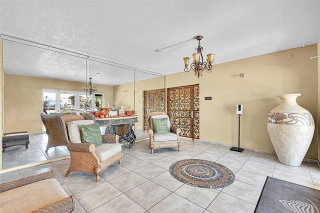 1401 S Ocean Drive 304, Hollywood, FL 33019