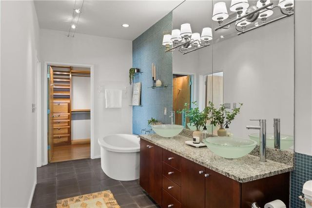 130 Arizona Avenue NE 407, Atlanta, GA 30307