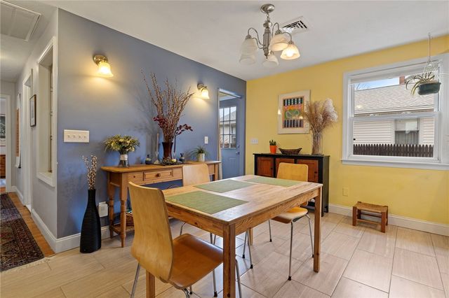 65 Marion Avenue S, Cranston, RI 02905