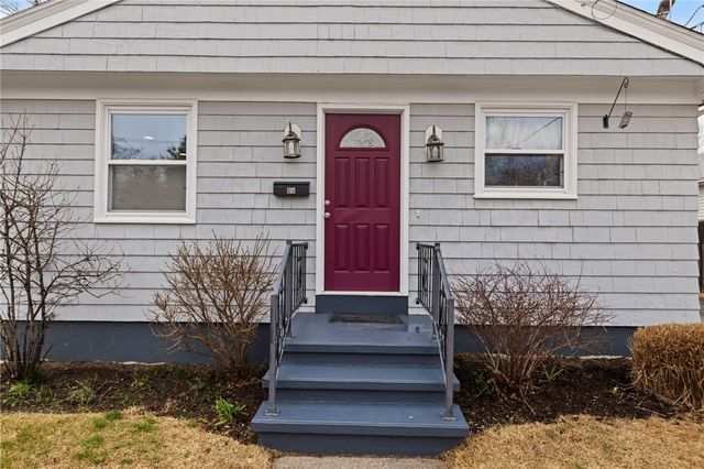 65 Marion Avenue S, Cranston, RI 02905