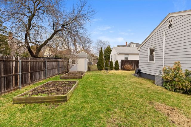 65 Marion Avenue S, Cranston, RI 02905