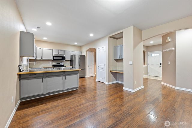 1502 W Tennessee Drive, Moses Lake, WA 98837