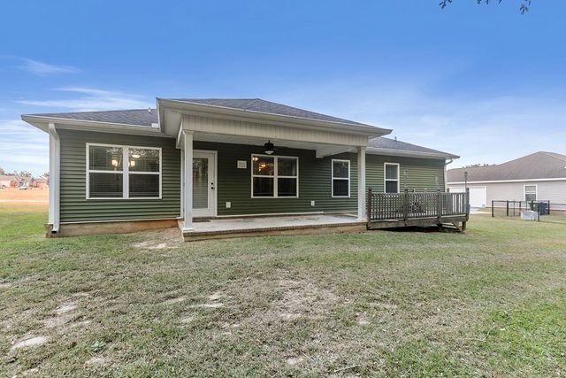 228 Lace Dr., Dothan, AL 36301