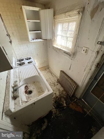 474 E PENN ST, Philadelphia, PA 19144