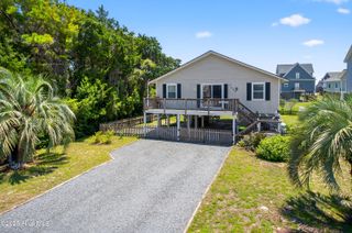 2609 E Pelican Drive, Oak Island, NC 28465