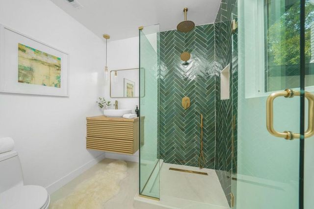 3181 Cadet Court, Los Angeles, CA 90068