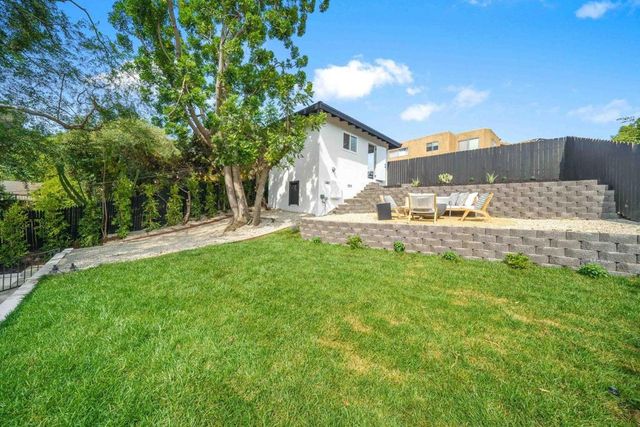 3181 Cadet Court, Los Angeles, CA 90068