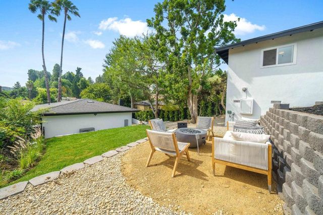 3181 Cadet Court, Los Angeles, CA 90068